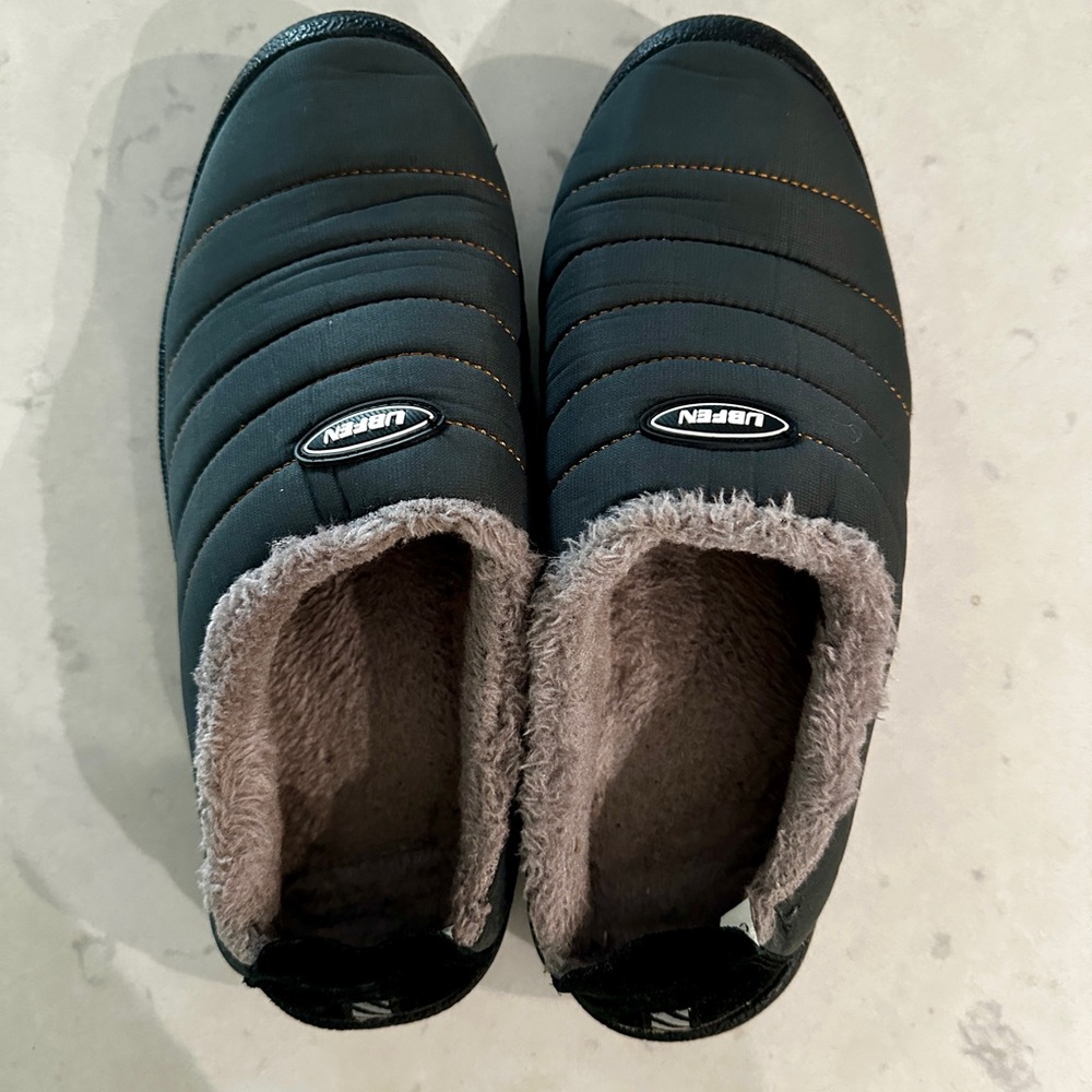 gray slip on house shoes slippers 11 women / 9 men